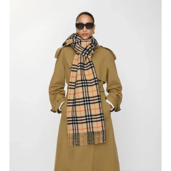 Sciarpa in cashmere con motivo a quadri