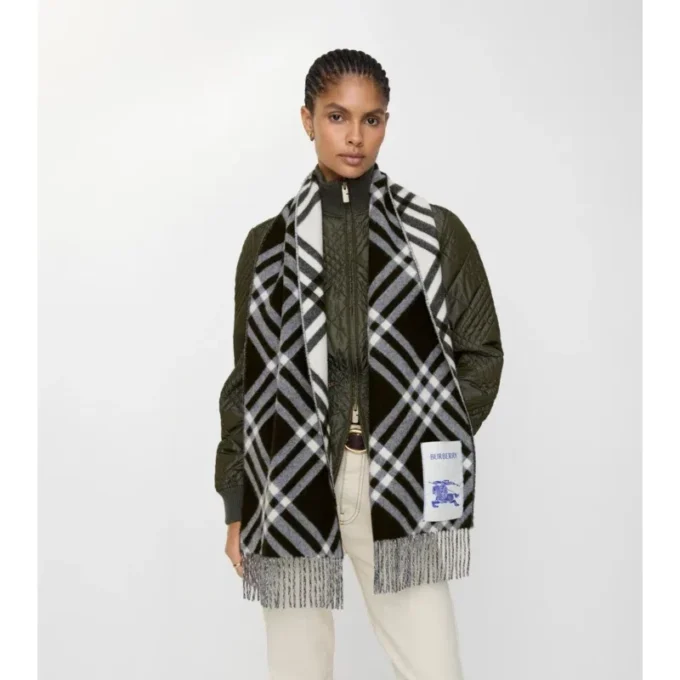 Sciarpa in cashmere con motivo a quadri