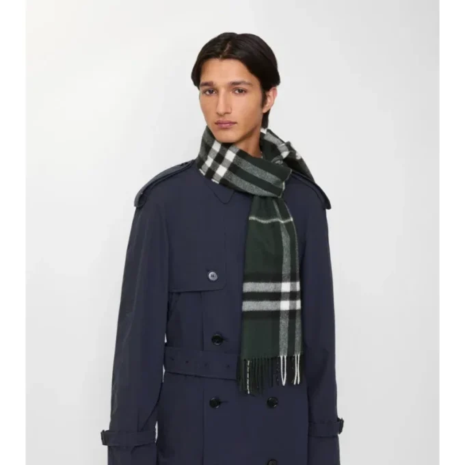 Sciarpa in cashmere con motivo a quadri