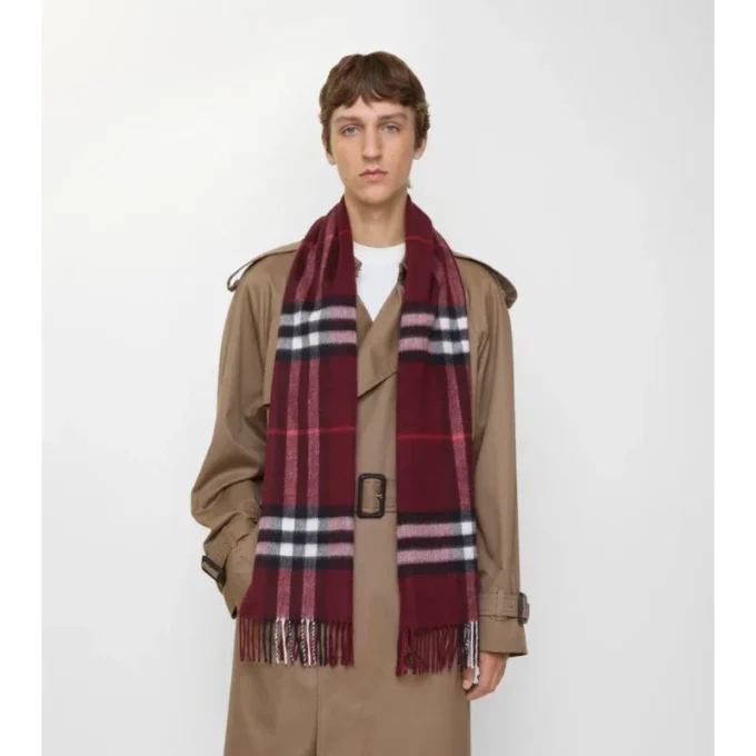 Sciarpa in cashmere con motivo a quadri