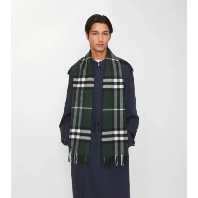 Sciarpa in cashmere con motivo a quadri