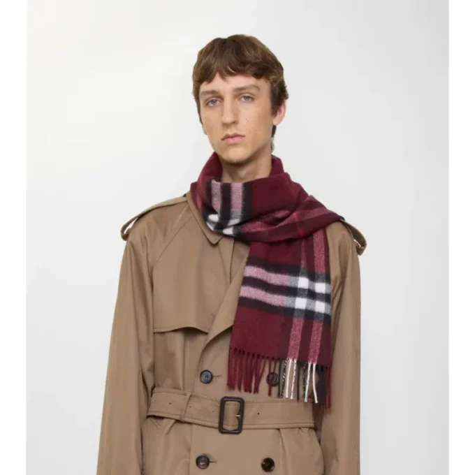 Sciarpa in cashmere con motivo a quadri