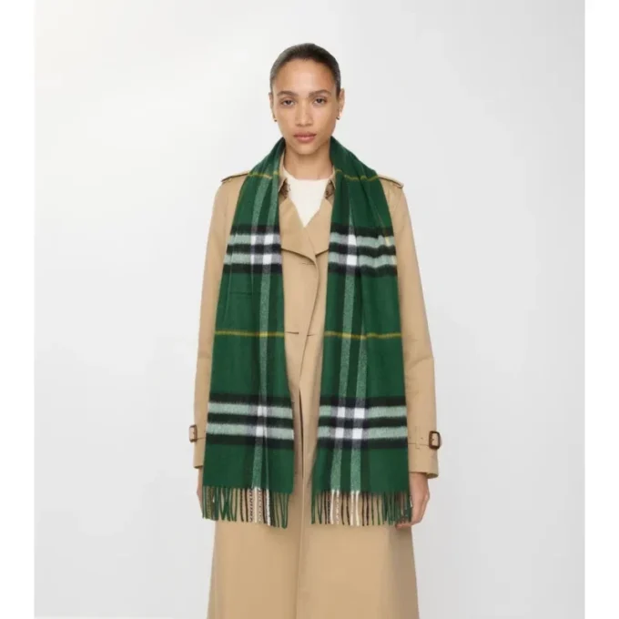 Sciarpa in cashmere con motivo a quadri