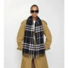 Sciarpa in cashmere con motivo a quadri