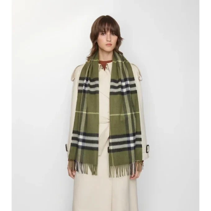 Sciarpa in cashmere con motivo a quadri