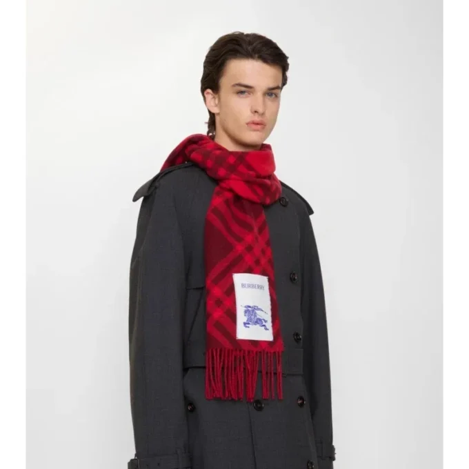 Sciarpa in cashmere con motivo a quadri