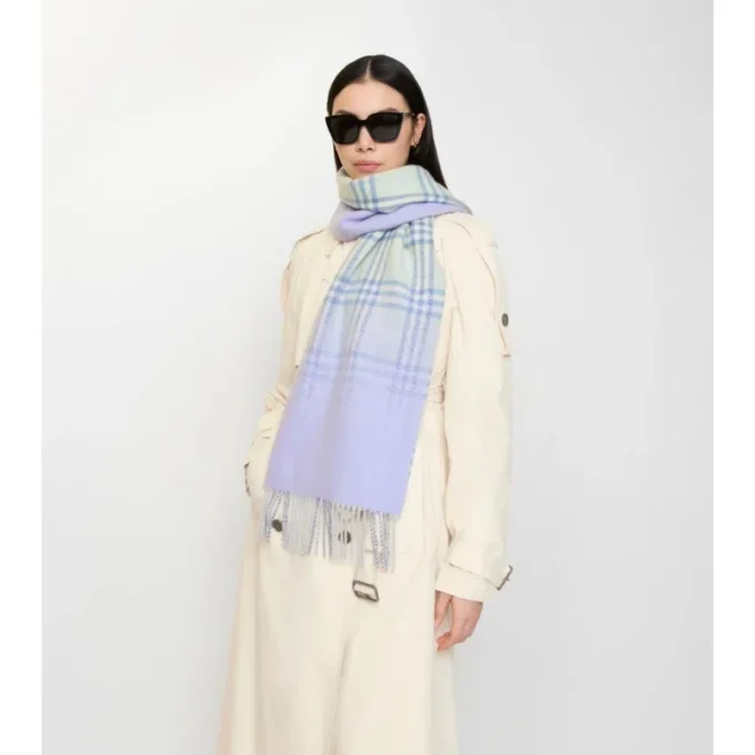 Sciarpa in cashmere con motivo a quadri sfumato