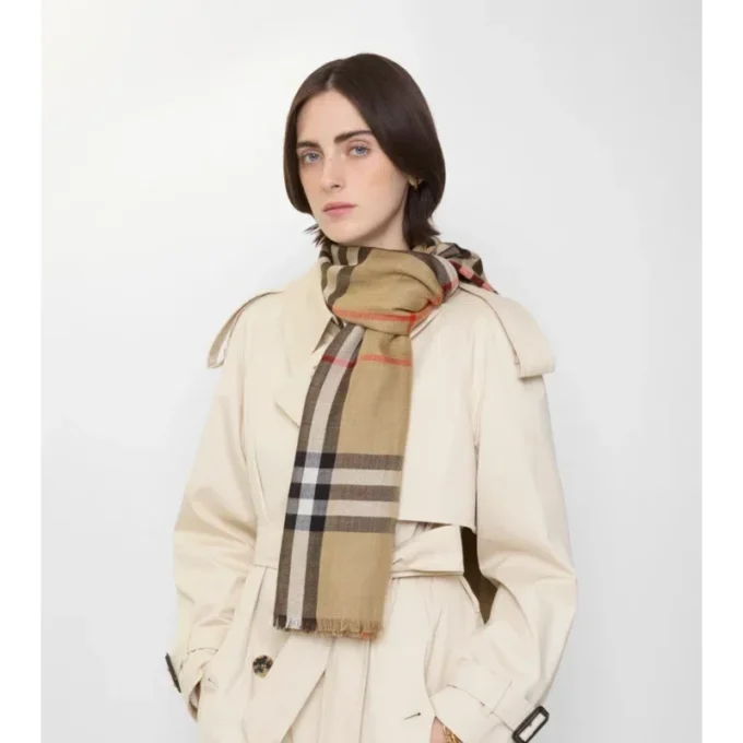 Sciarpa reversibile in lana e seta a quadri