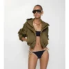 Slip bikini con bordi a quadri