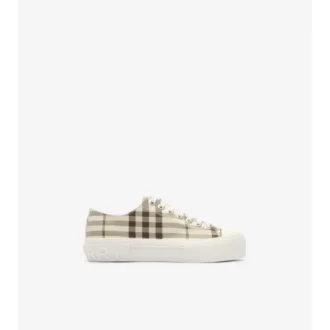 Sneakers a quadri