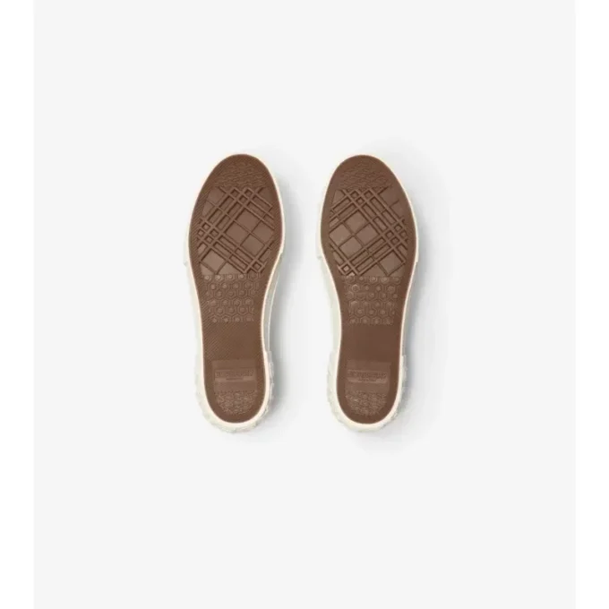 Sneakers a quadri