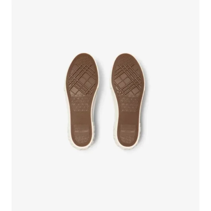 Sneakers a quadri