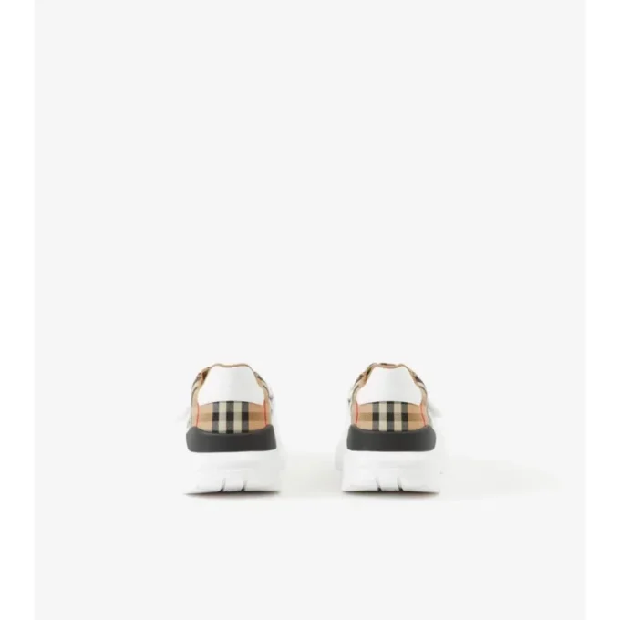 Sneakers con motivo a quadri e pelle