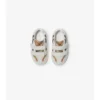 Sneakers con motivo a quadri e pelle