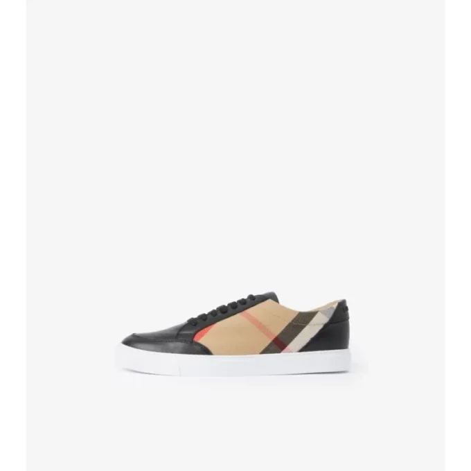 Sneakers con motivo a quadri e pelle