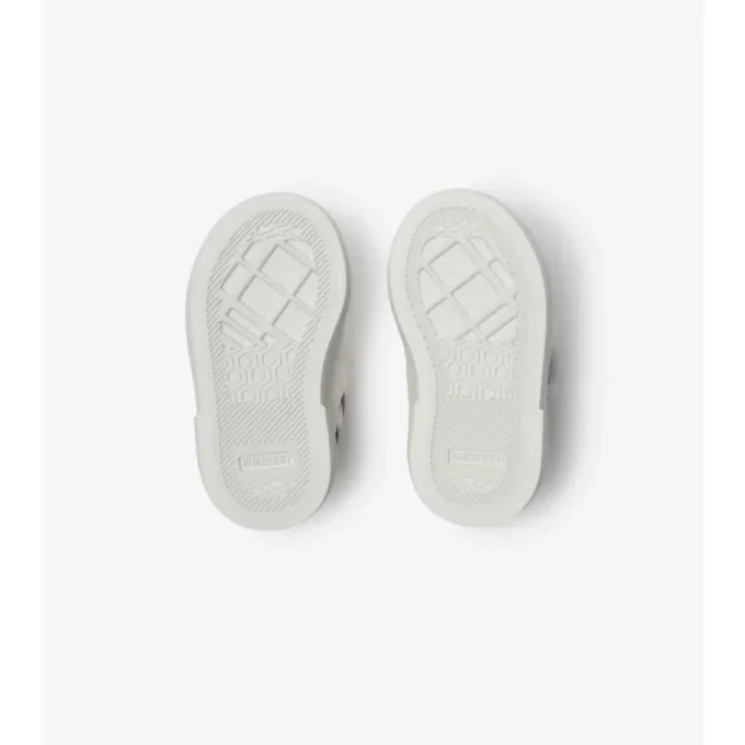 Sneakers con motivo a quadri e pelle
