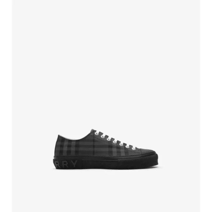 Sneakers in misto nylon con motivo a quadri