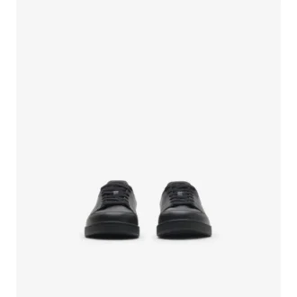 Sneakers in pelle