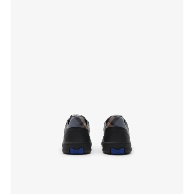Sneakers in pelle e tessuto a quadri 