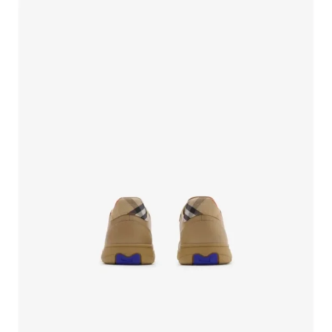 Sneakers in pelle e tessuto a quadri 