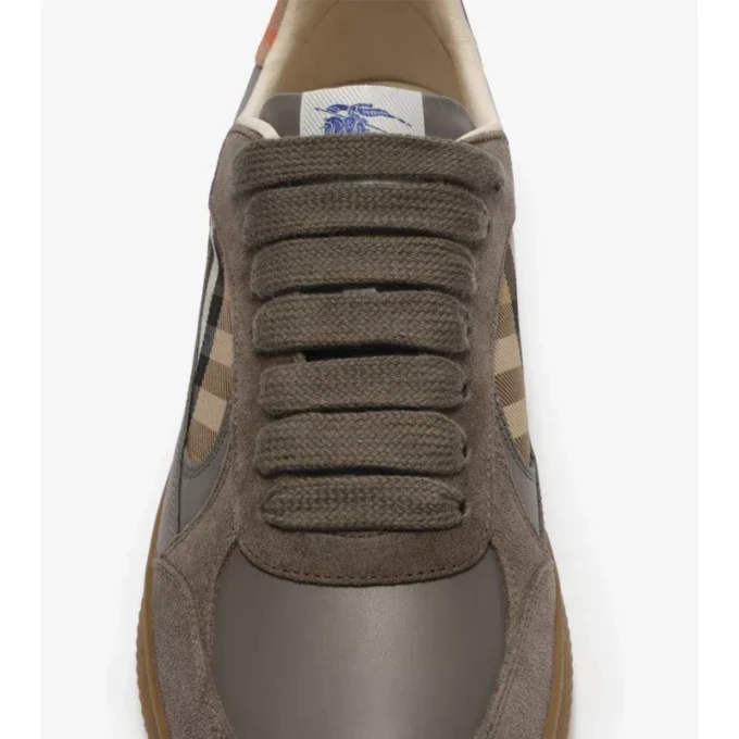 Sneakers in pelle, pelle scamosciata e tessuto a quadri