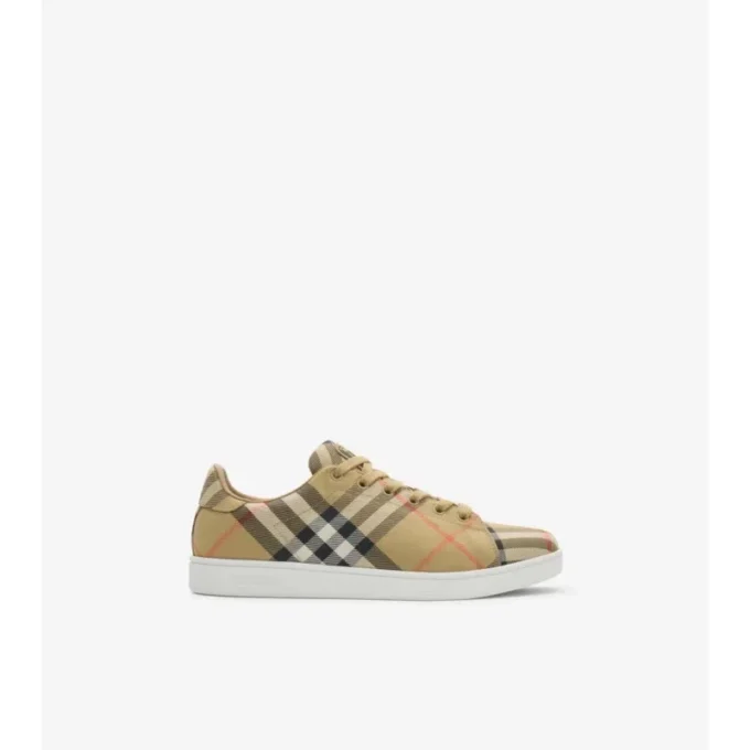 Sneakers Set Check