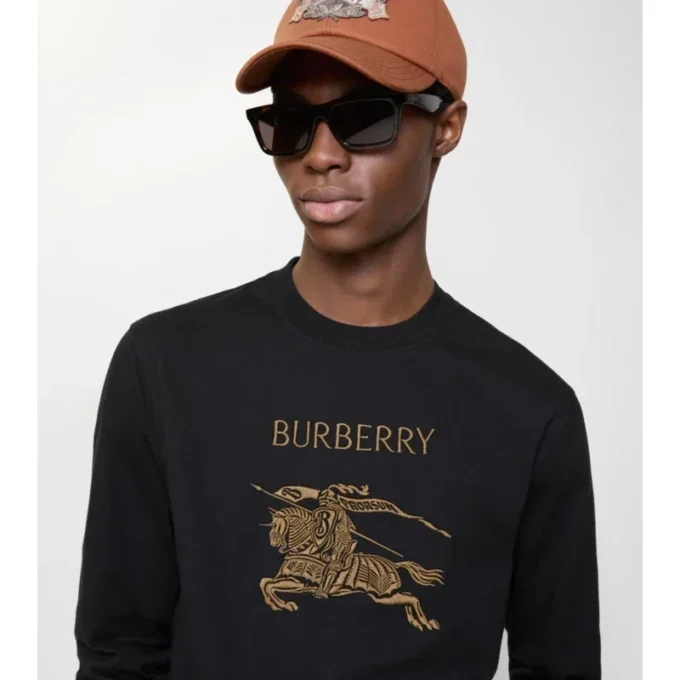 T-shirt a maniche lunghe in cotone EKD