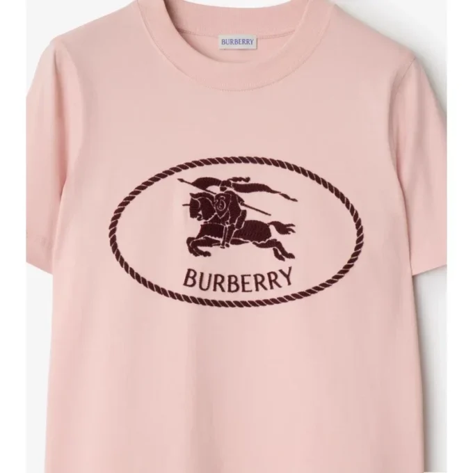 T-shirt in cotone con Knight Stamp
