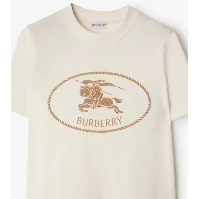 T-shirt in cotone con Knight Stamp
