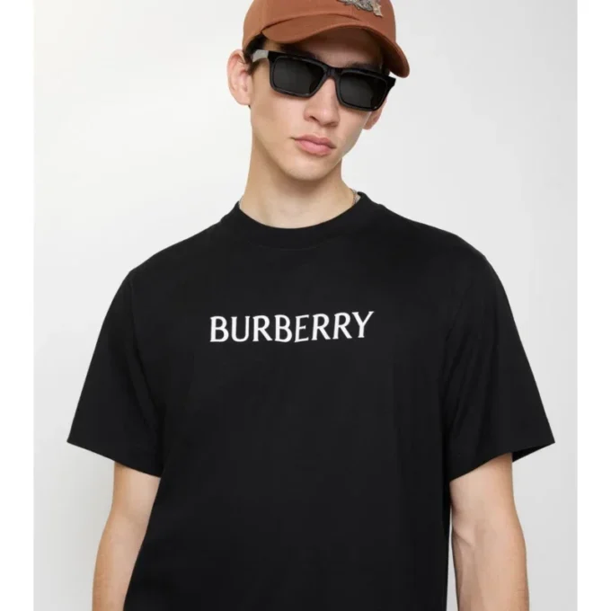 T-shirt in cotone con logo
