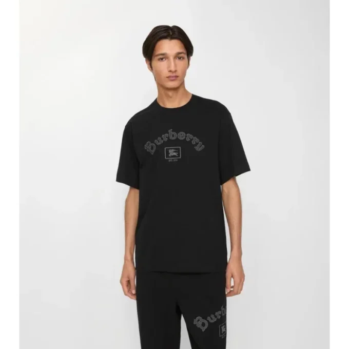 T-shirt in cotone con logo gotico