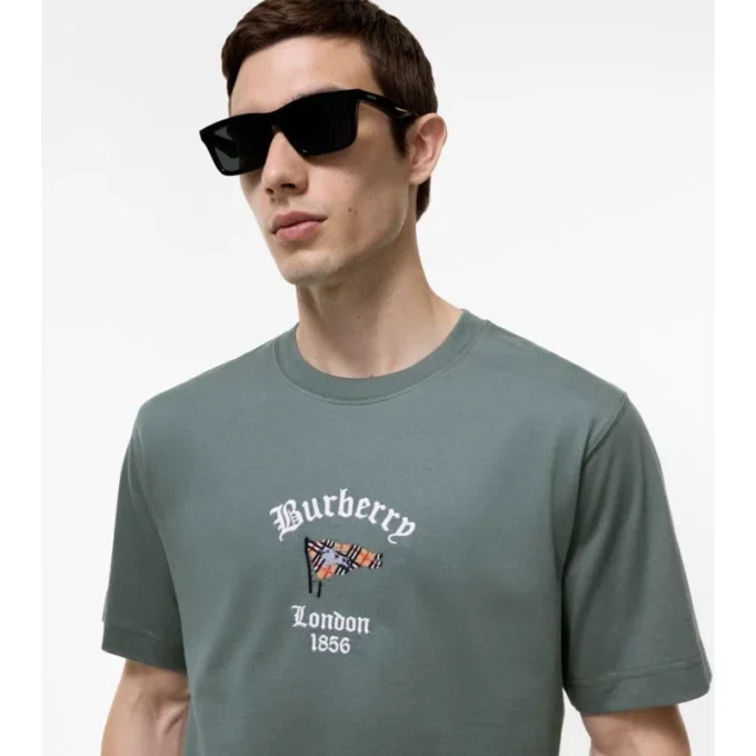 T-shirt in cotone con motivo a quadri