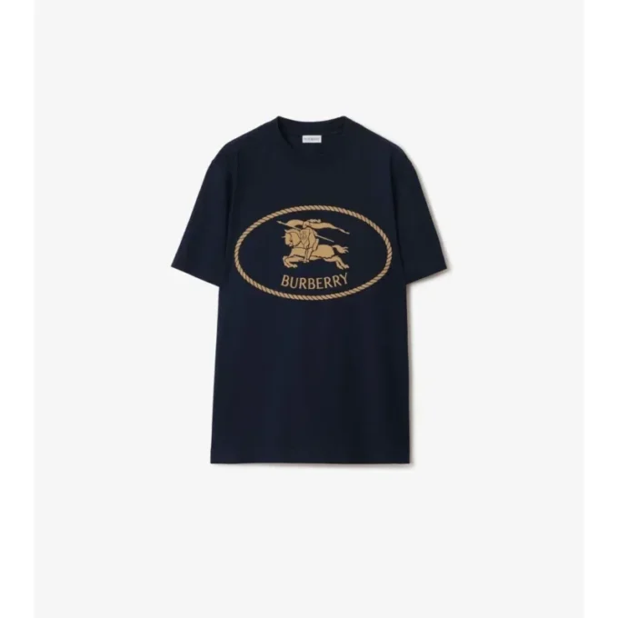 T-shirt in cotone con motivo Knight Stamp