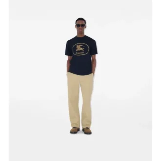 T-shirt in cotone con motivo Knight Stamp