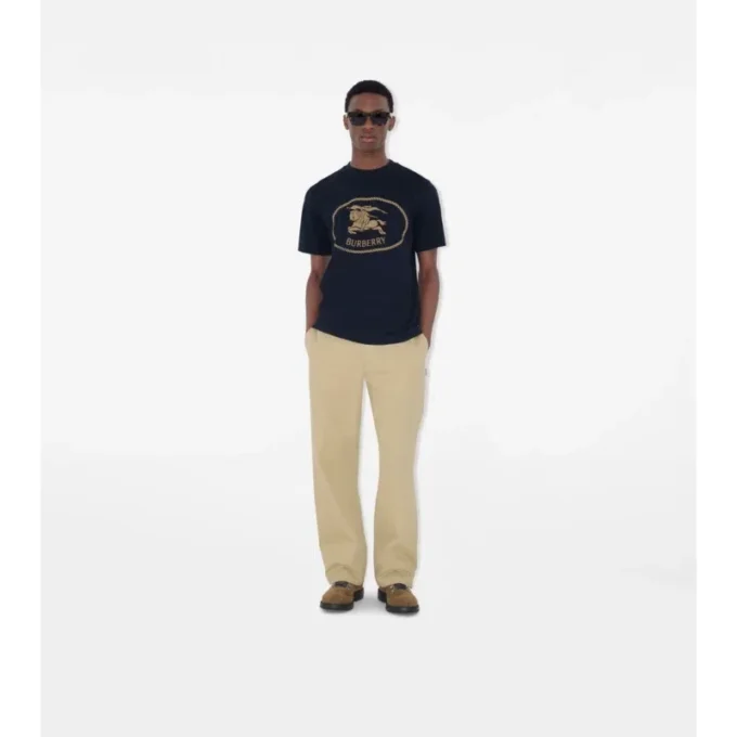 T-shirt in cotone con motivo Knight Stamp