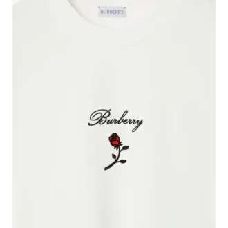 T-shirt in cotone con rose