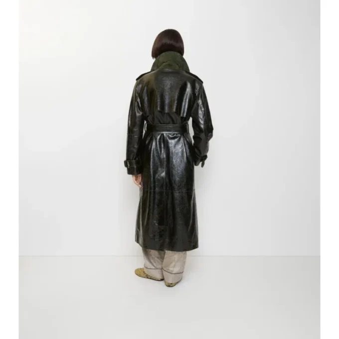 Trench lungo in pelle goffrata