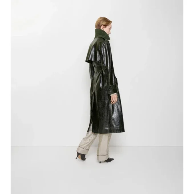 Trench lungo in pelle goffrata